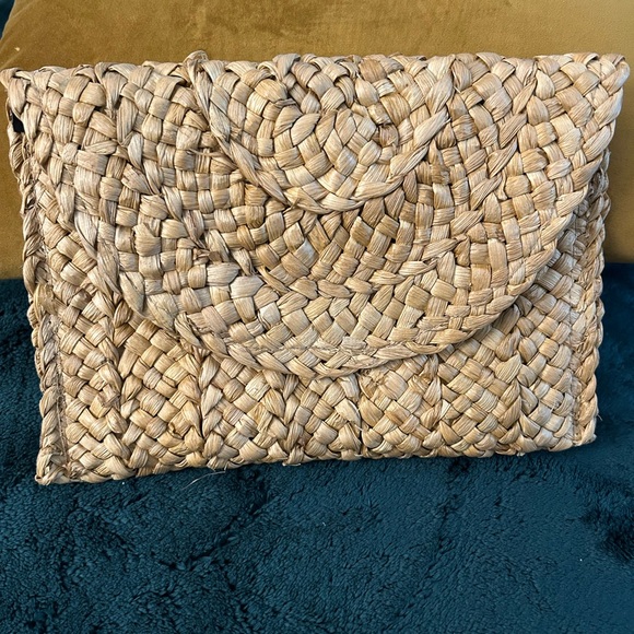 Woven Tan Clutch Bag - Picture 1 of 3